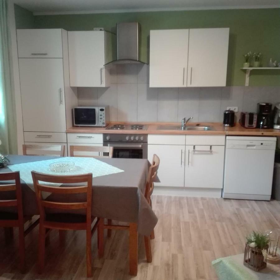 Ferienwohnung Schmitz Anschau Luaran gambar